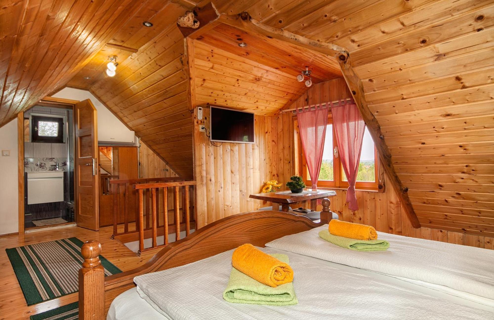 Holiday Home David Slunj Buitenkant foto